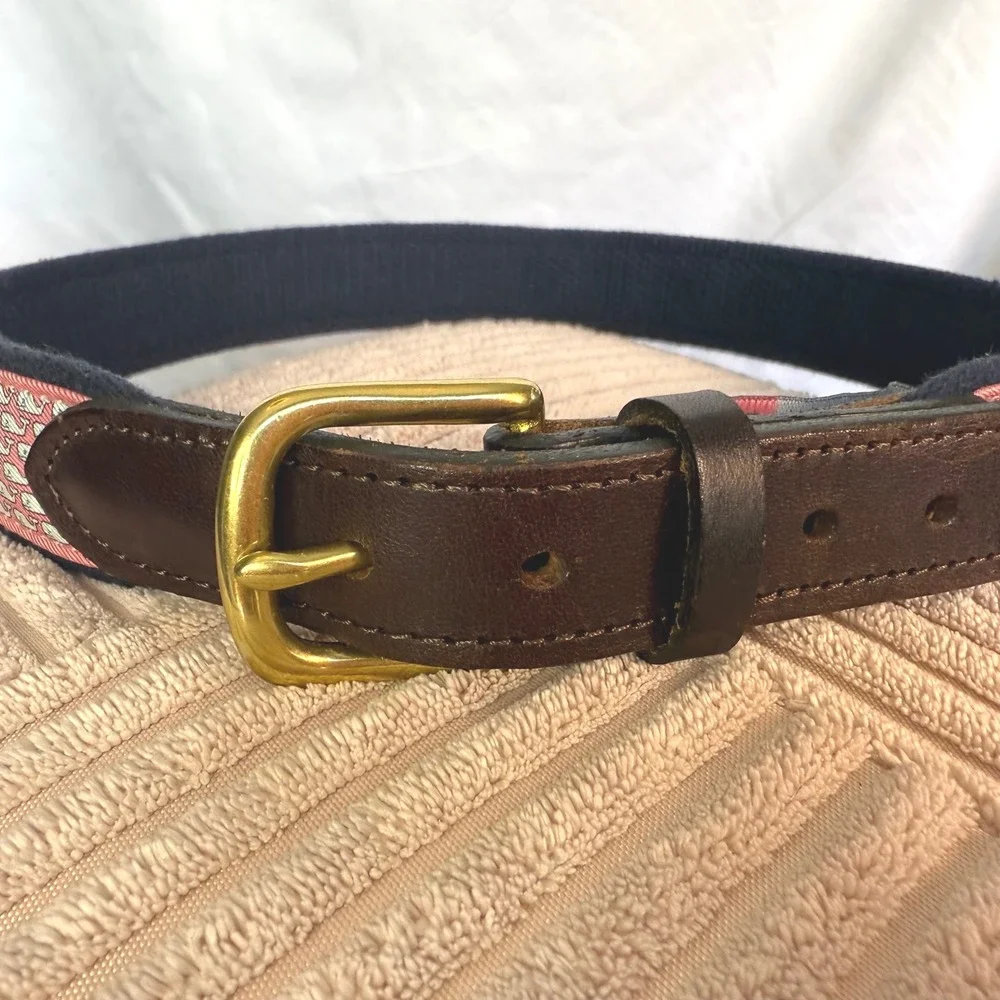 Vineyard Vines Preppy Pink Whale Print Leather Trim Belt Solid Brass Buckle S 26